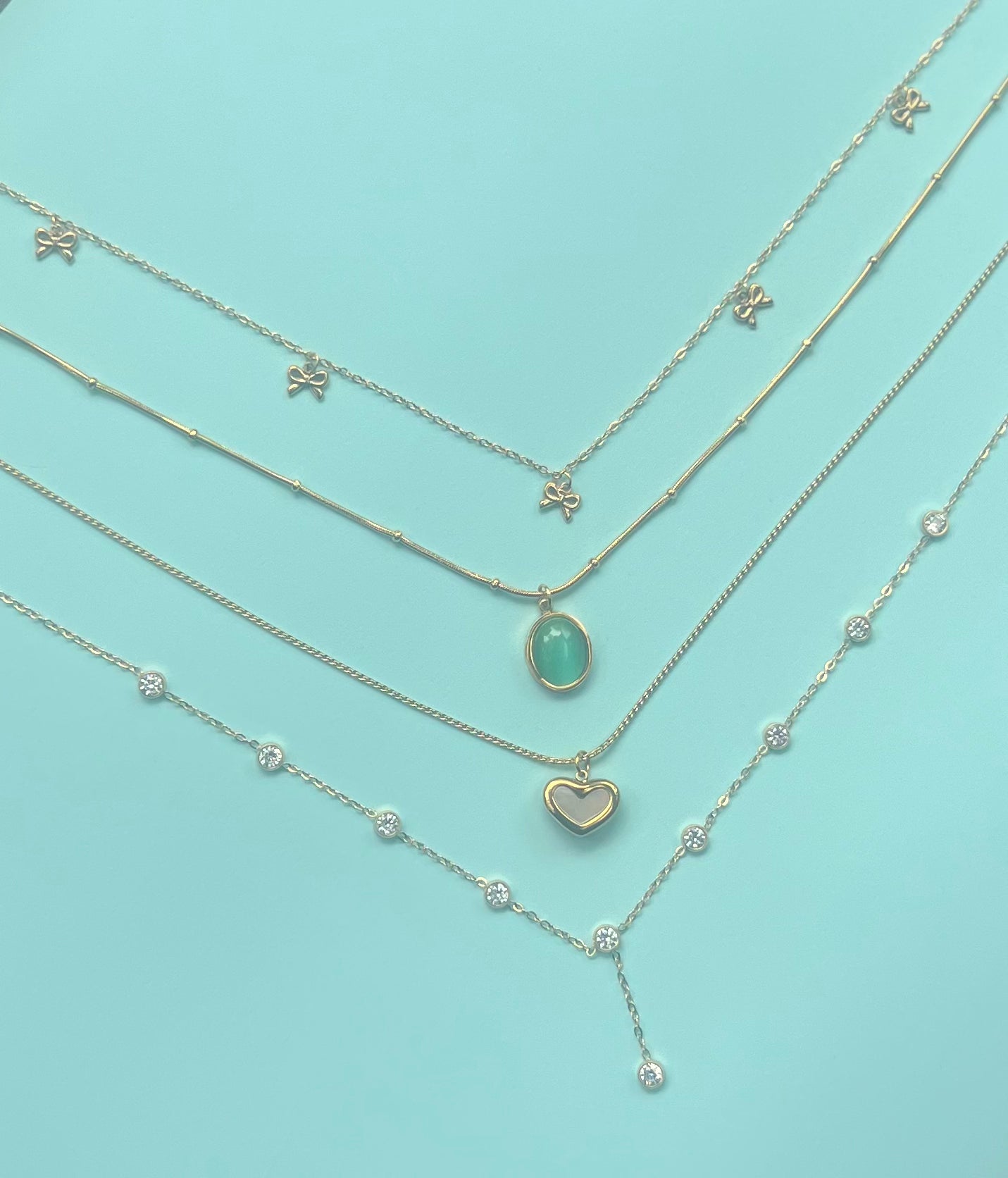 The Bow Necklace