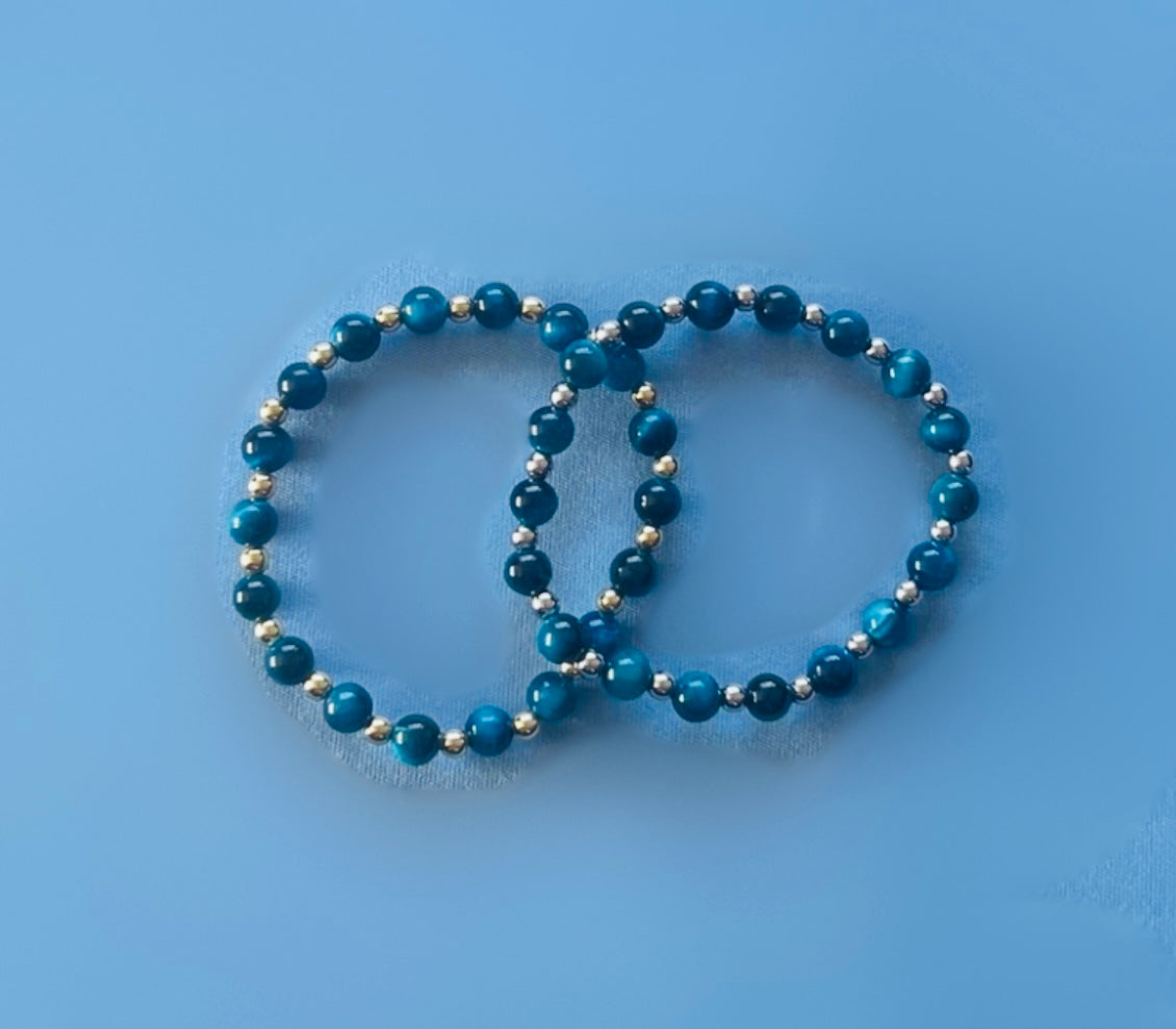 The Blue Tiger Eye Bracelet