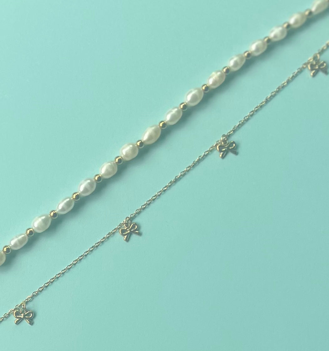 The Bow Necklace