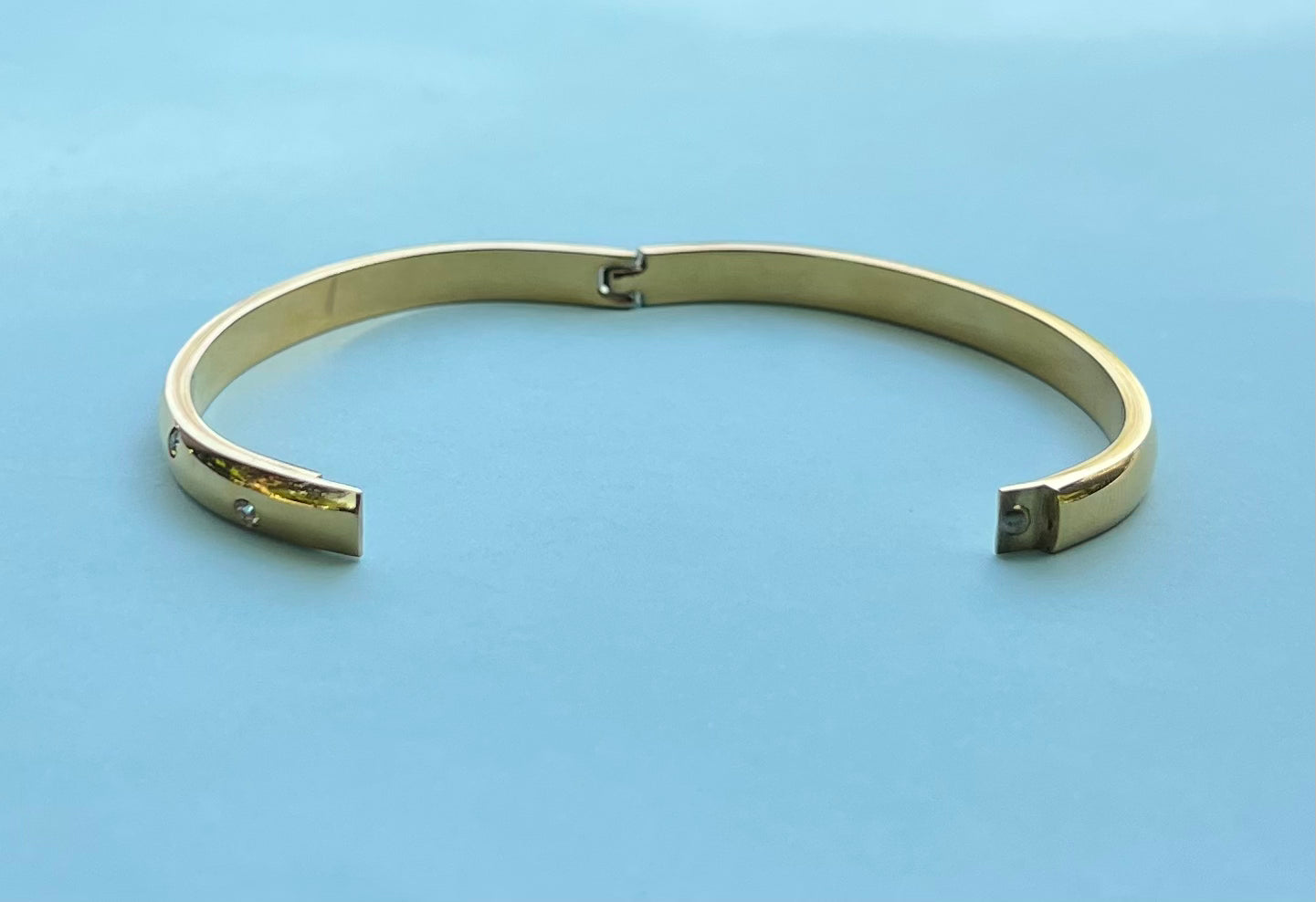 The Abigail Bangle (Gold)