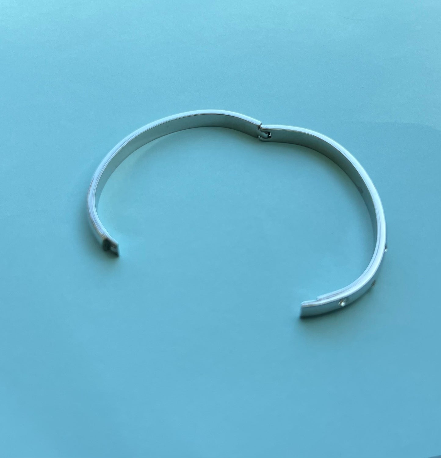 The Abigail Bangle (Silver)
