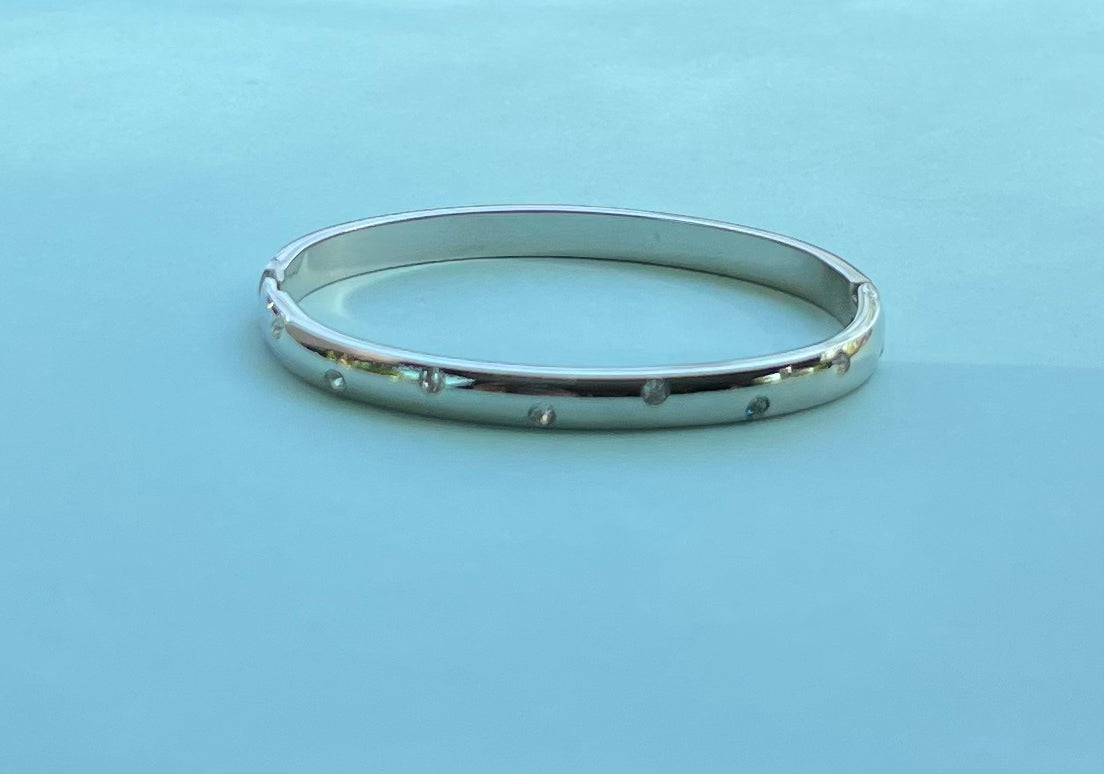 The Abigail Bangle (Silver)